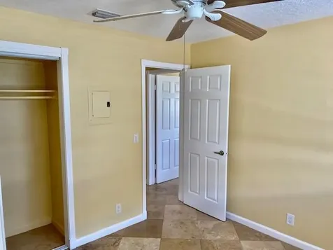 240 Croton Avenue Lantana FL 33462