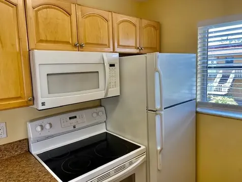 240 Croton Avenue Lantana FL 33462