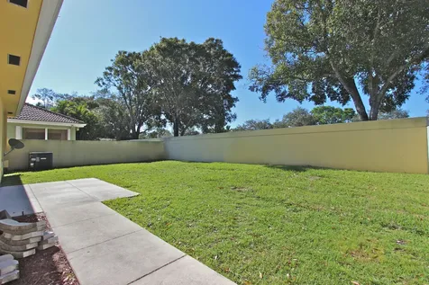 252 Sussex Circle Jupiter FL 33458