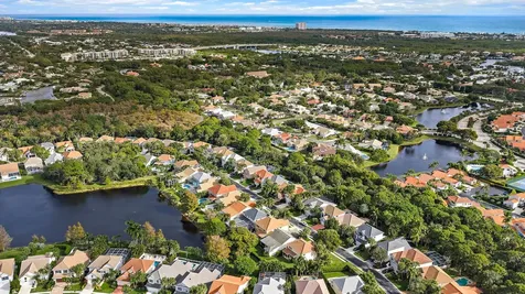 76 Princewood Lane Palm Beach Gardens FL 33410