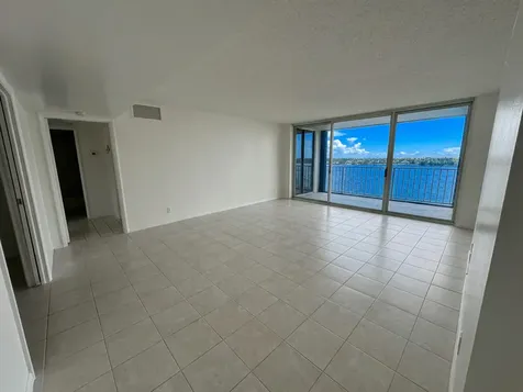 126 Lakeshore Drive North Palm Beach FL 33408