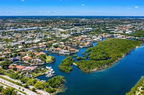 4140 Sanctuary Lane Boca Raton FL 33431