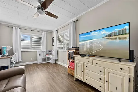 2032 6th Court Lake Worth Beach FL 33461