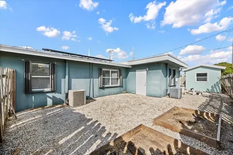 2032 6th Court Lake Worth Beach FL 33461