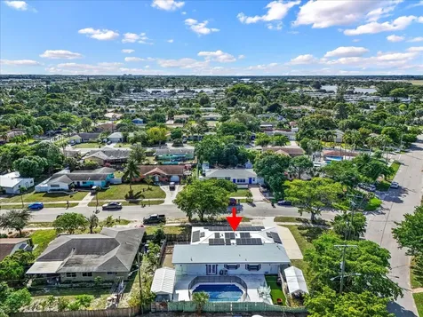 2032 6th Court Lake Worth Beach FL 33461
