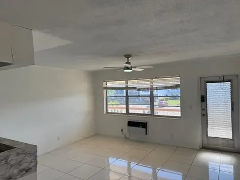119 Andover West Palm Beach FL 33417