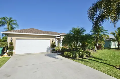 741 Sw Jaslo Avenue Port Saint Lucie FL 34953