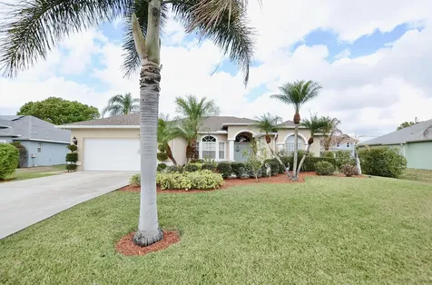741 Sw Jaslo Avenue Port Saint Lucie FL 34953