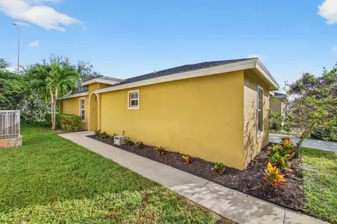 4432 Nw 1st Terrace Deerfield Beach FL 33064