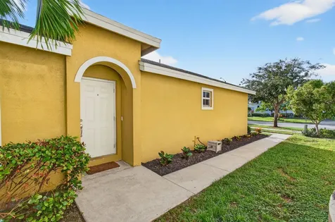 4432 Nw 1st Terrace Deerfield Beach FL 33064