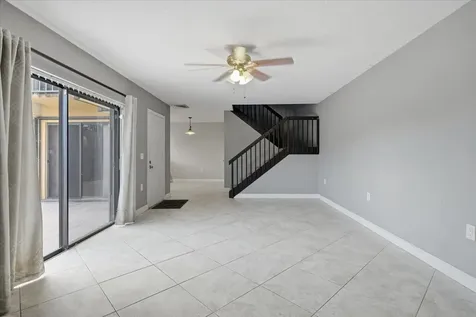 712 7th Way West Palm Beach FL 33407