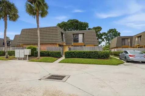 712 7th Way West Palm Beach FL 33407