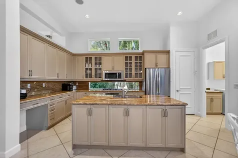 274 Porto Vecchio Way Palm Beach Gardens FL 33418