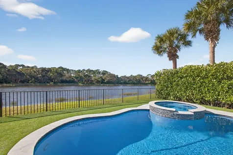 274 Porto Vecchio Way Palm Beach Gardens FL 33418