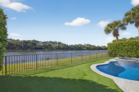 274 Porto Vecchio Way Palm Beach Gardens FL 33418