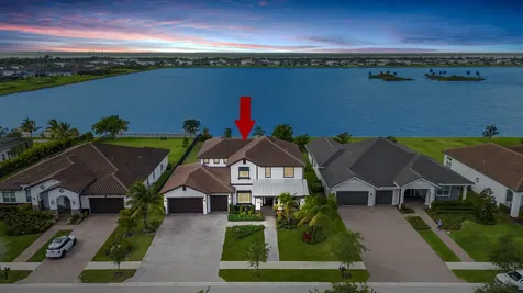 953 Hookline Circle The Acreage FL 33470