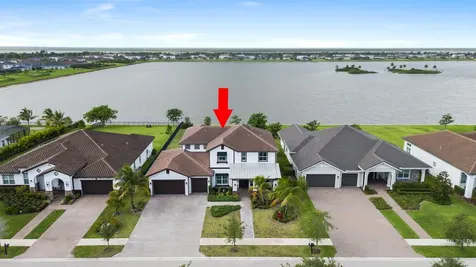 953 Hookline Circle The Acreage FL 33470
