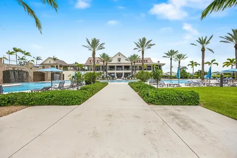 953 Hookline Circle The Acreage FL 33470