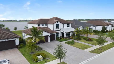 953 Hookline Circle The Acreage FL 33470