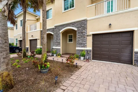 6250 SE Fauna Terrace Terrace Hobe Sound FL 33455