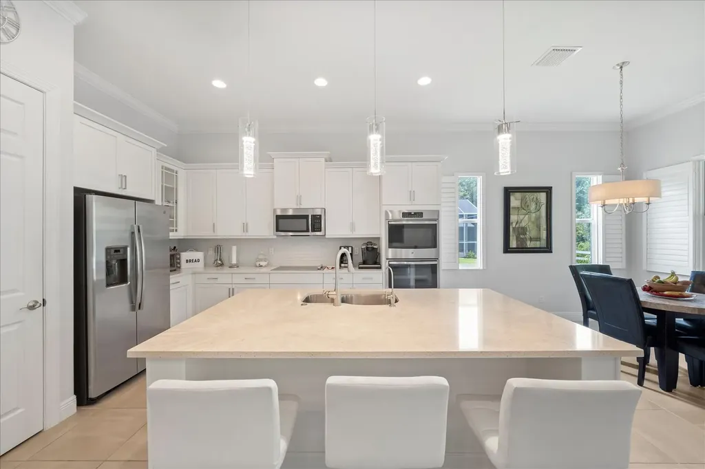 6047 Sequoia Circle Vero Beach FL 32967
