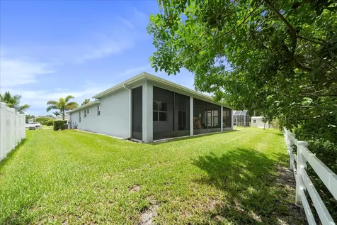 6047 Sequoia Circle Vero Beach FL 32967