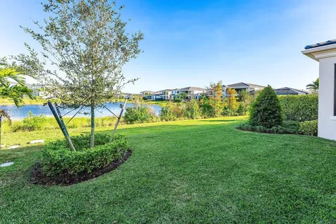 13198 Faberge Place Palm Beach Gardens FL 33418