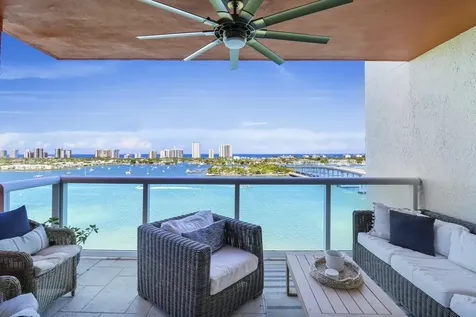 2640 Lake Shore Drive Riviera Beach FL 33404