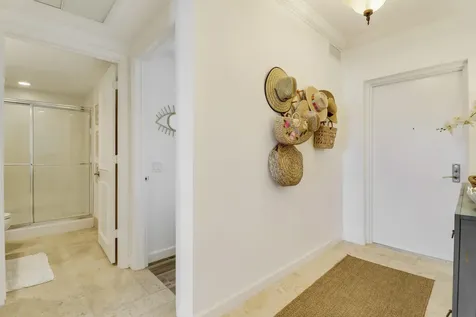 2640 Lake Shore Drive Riviera Beach FL 33404