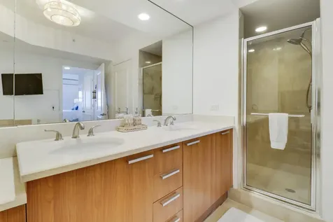 2640 Lake Shore Drive Riviera Beach FL 33404