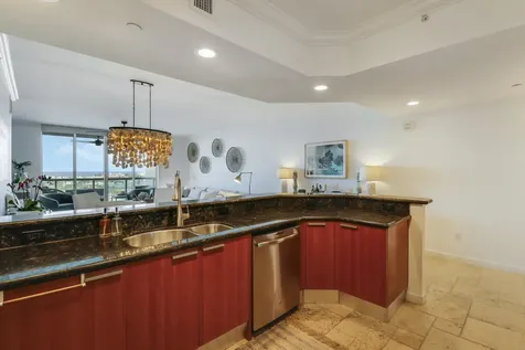 2640 Lake Shore Drive Riviera Beach FL 33404