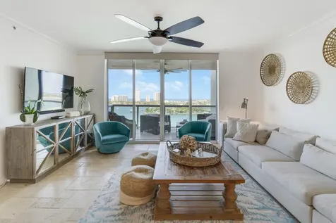 2640 Lake Shore Drive Riviera Beach FL 33404