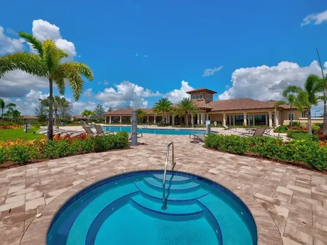 623 Se Villandry Way Port Saint Lucie FL 34984