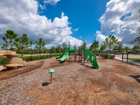 623 Se Villandry Way Port Saint Lucie FL 34984