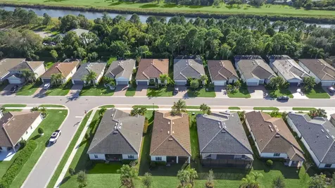 623 Se Villandry Way Port Saint Lucie FL 34984