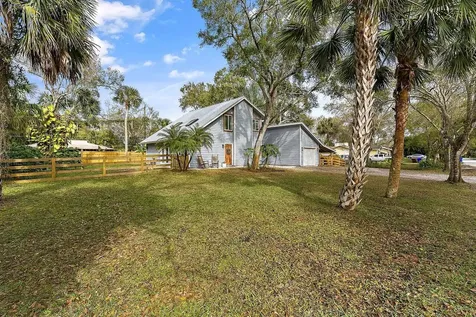 6366 5th Street Vero Beach FL 32968