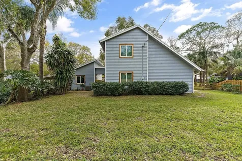 6366 5th Street Vero Beach FL 32968
