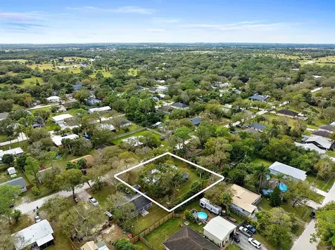 6366 5th Street Vero Beach FL 32968