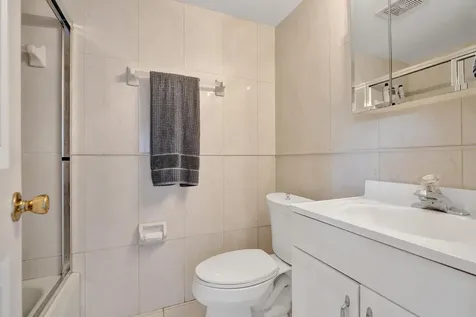 231 E Lantana Road Lantana FL 33462