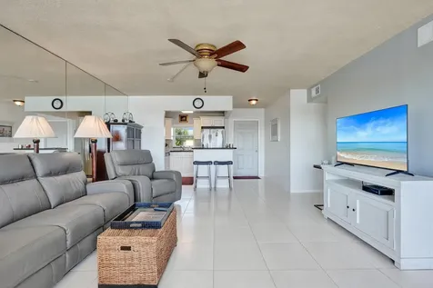 231 E Lantana Road Lantana FL 33462