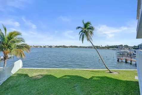 231 E Lantana Road Lantana FL 33462