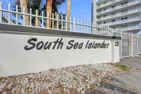 231 E Lantana Road Lantana FL 33462