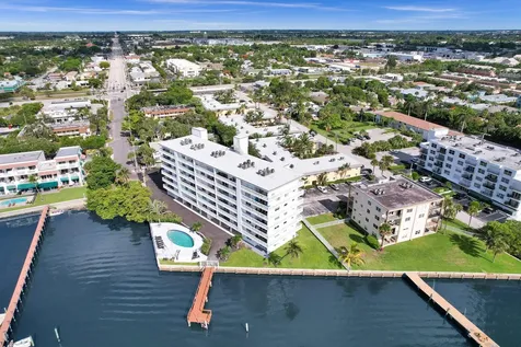 231 E Lantana Road Lantana FL 33462