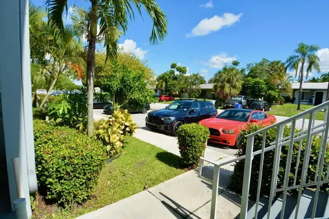 2000 NE 51st Court Fort Lauderdale FL 33308