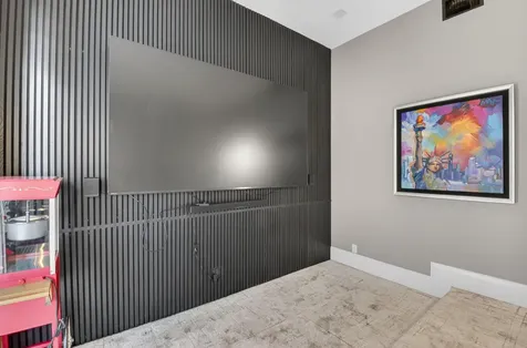 5723 Hamilton Way Boca Raton FL 33496