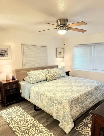 10 Se La Mesa Port Saint Lucie FL 34952