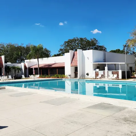 10 Se La Mesa Port Saint Lucie FL 34952