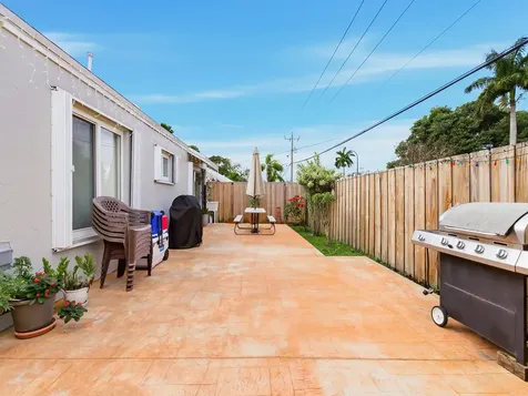 10381 Sw 205th Terrace Cutler Bay FL 33189