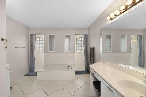 5445 Nw Dunn Road Port Saint Lucie FL 34983