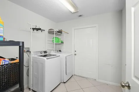 5445 Nw Dunn Road Port Saint Lucie FL 34983